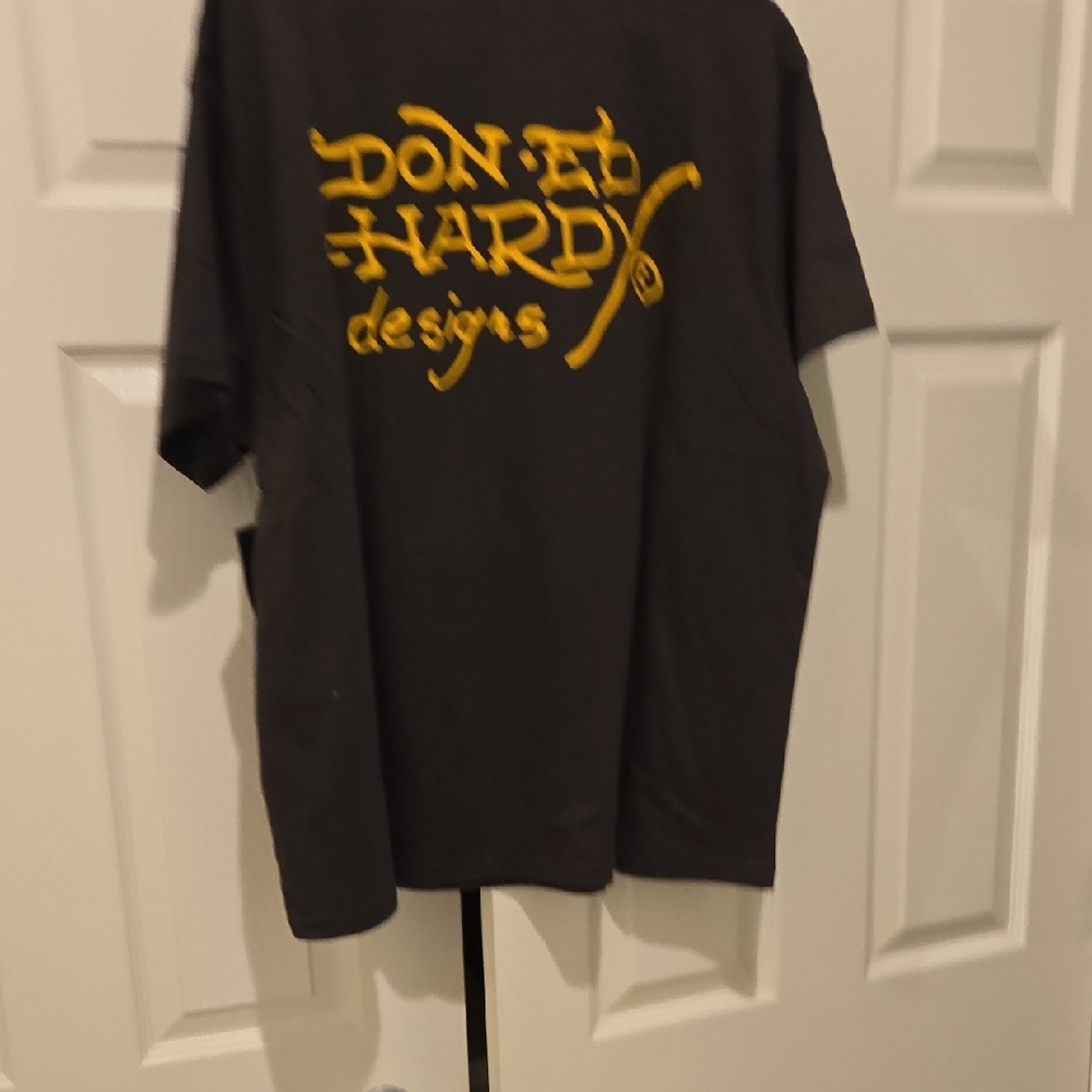 Ed Hardy Dark Gray Graphic Tee with Design Unisex Size Xl Nwt - Picture 2 of 3
